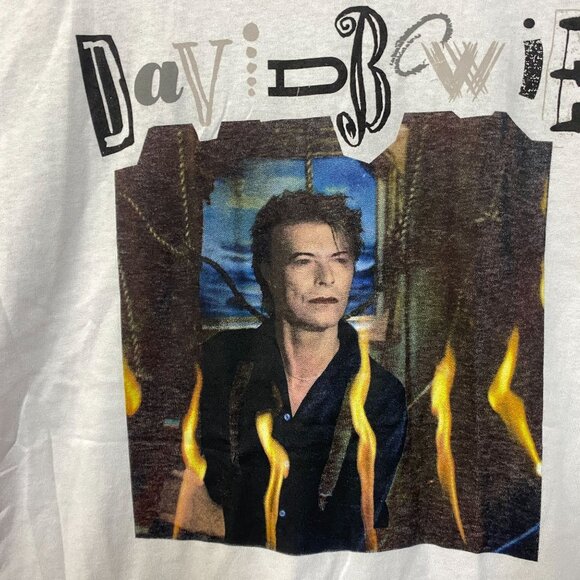 David Bowie Retro Graphic T-Shirt Size XL - Picture 2 of 4